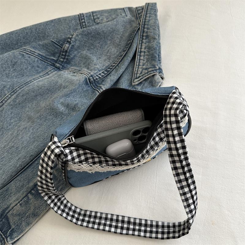 Korean Style Plaid Shoulder Bag - Cute, Fashionable, Versatile Underarm Bag for Women