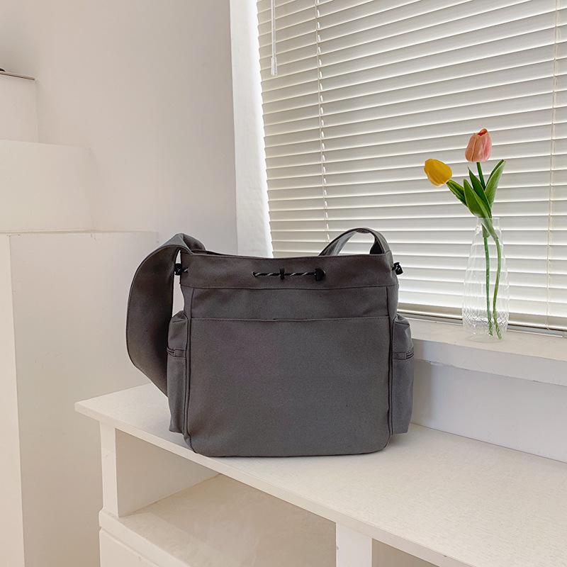 American Retro Star Canvas Backpack - Large Capacity, Stylish & Versatile Shoulder Bag