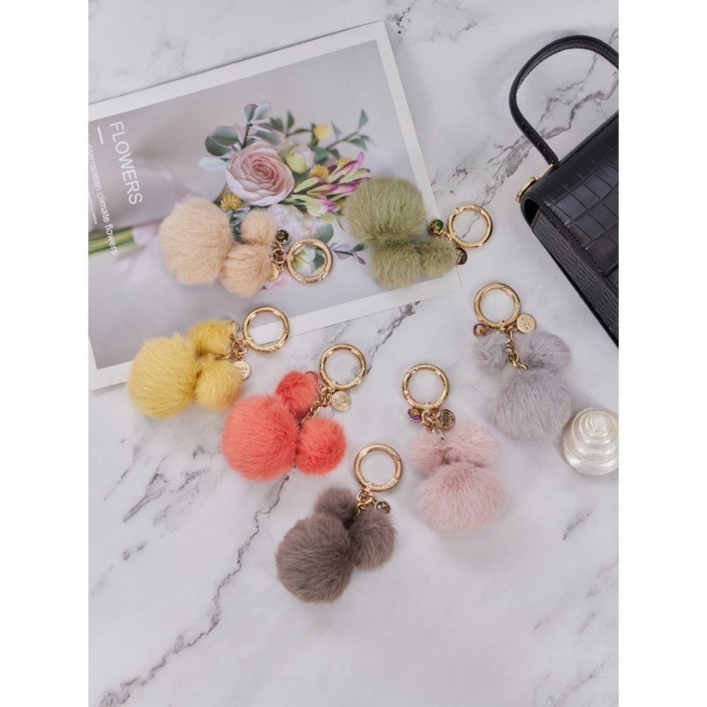 

MAIA Fur Keyring Yeon Bora