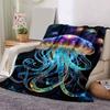 1pc Jellyfish Printing Lightweight Flannel Blanket, Comfortable and Warm Blanket, for Camping Sofa Bed and Couch Office, in All Seasons