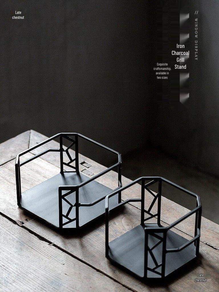 Retro Charcoal Stove Iron Rack: Portable, Wind-Resistant, Heat Insulation Stand