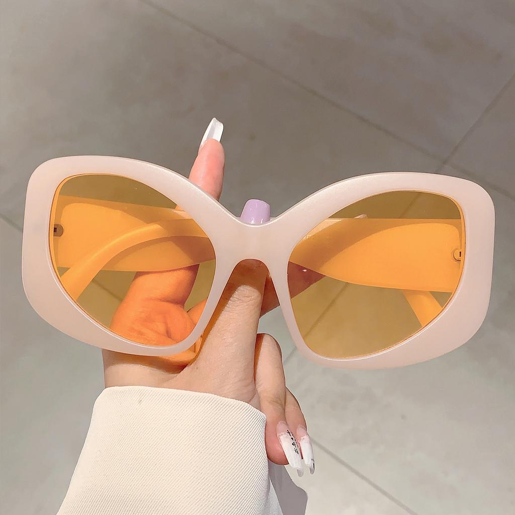 Stylish Oversized Sunglasses Women  New Irregular Rim Outdoor Shades for Travelling Trendy Design Anti-UV Sun Glasses