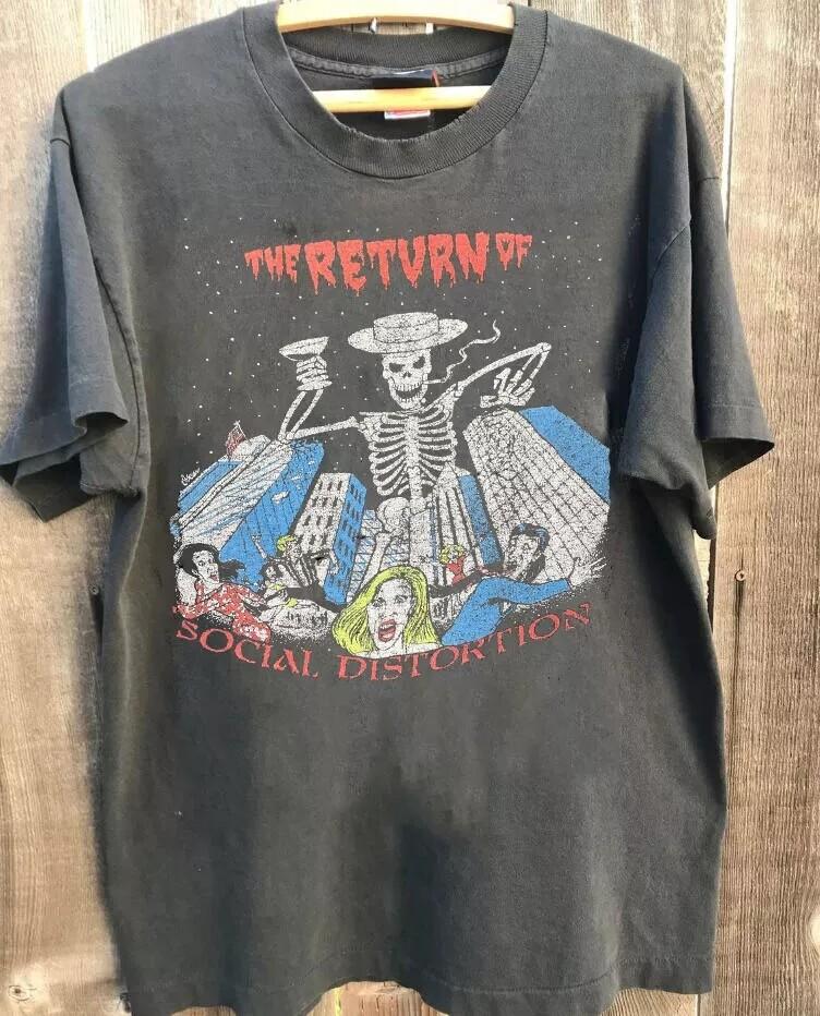 

Social Distortion Band Shirt Social Distortion Retro Charcoal Tshirt Unisex Unisex T-Shirt XXXL