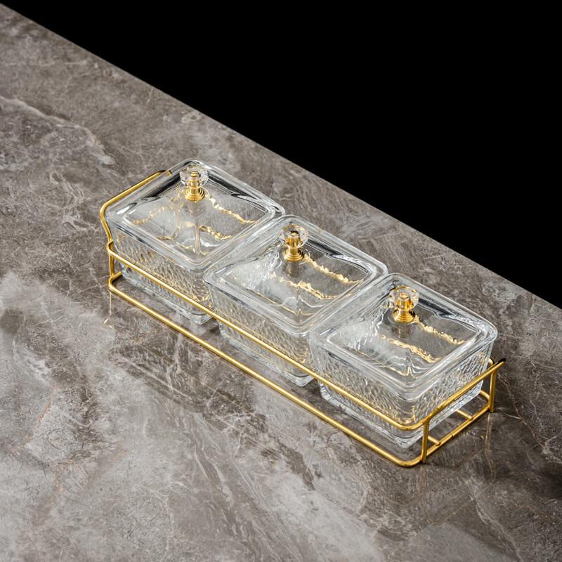 Hanyou Acrylic 3-Compartment Serving Platter Set with Lid and Gold Stand