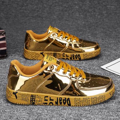 Fashion New Gold Sneakers Flat Leather Casual Shoes Glitter Sneakers Men Hip-hop Streetwear Skateboard Shoes Men 2025 Designer Footwear