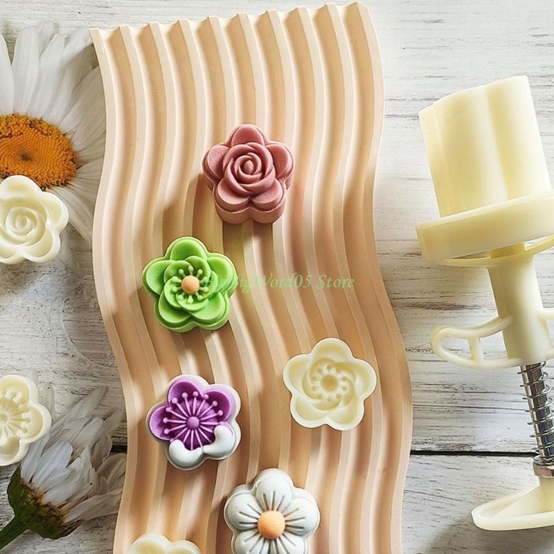 24TE Plastik Mondkuchenform Pflaumenblüte DIY Mondkuchenstempel DIY Mondkuchenformen für das Mittherbstfest Mondkuchen backen