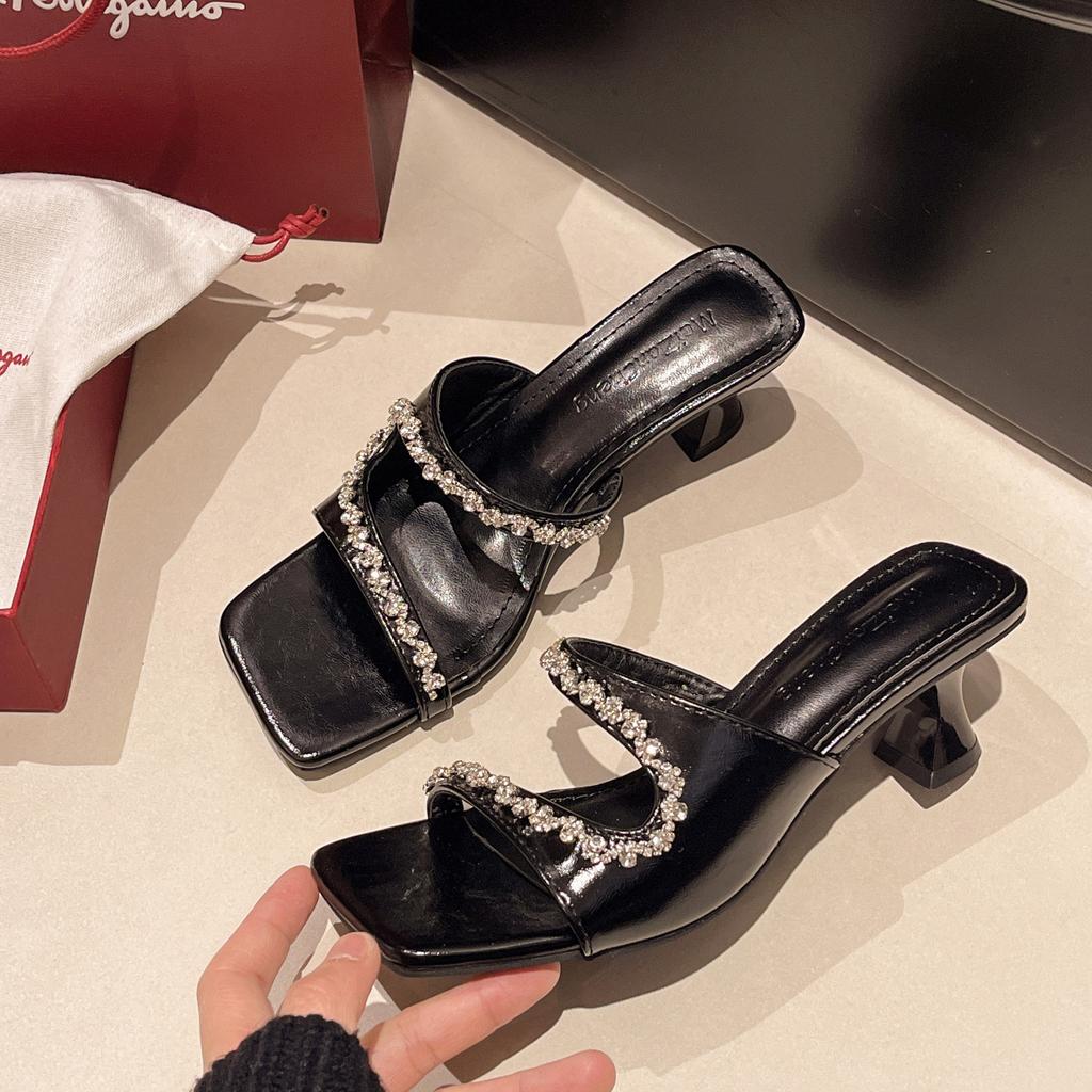 Women's fairy wind and rhinestone outer slippers summer 2025 new thin medium heel square toe cool slippers