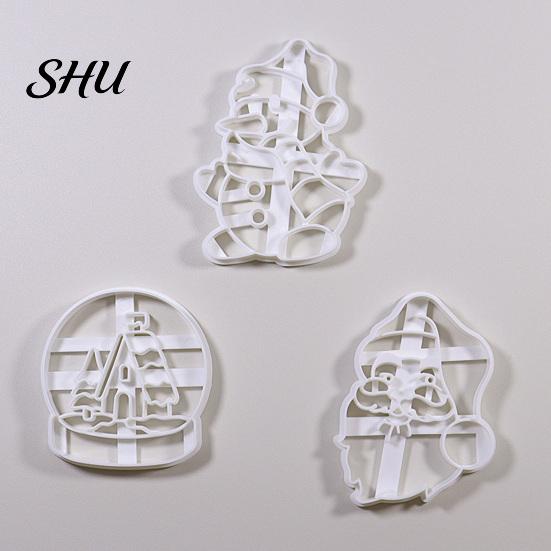 Christmas Cookie Mold Snowball Snowman Santa Claus Shaped Cutting Classic Design Festive DIY Biscuit for Holiday Party Baking Tool