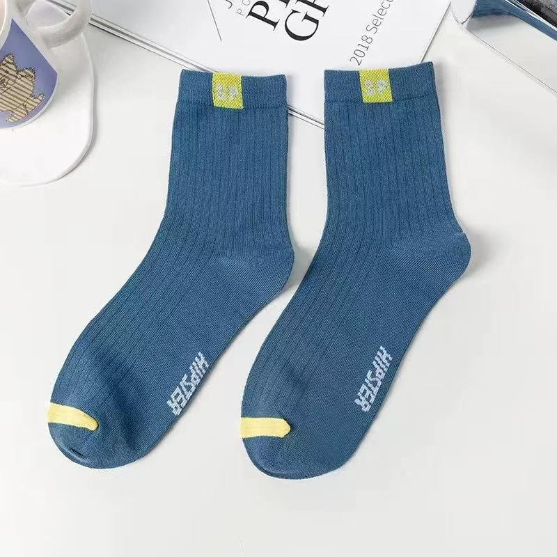 

Zhuji Men s Breathable Odor-Resistant High Tube Sports Socks for Autumn and Winter Bare Socks