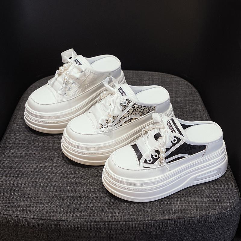 2025 Summer New Bag Head Slippers Women Wear Lazy Thick-soled Muffin Delicate Half Tray Small White Inner Height-increasing Women's Shoes