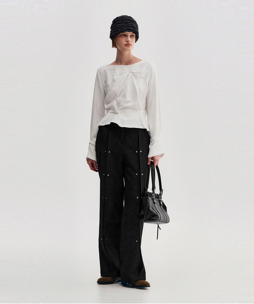 Kimzisu Ruched Belt Tote Bag _ Black