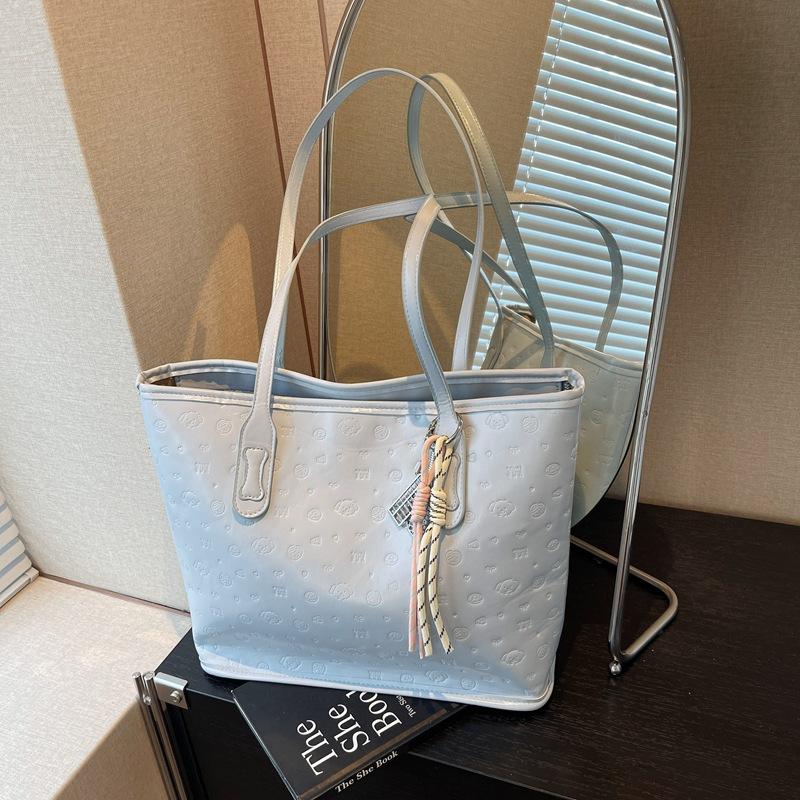 Premium Tasche Damen neue beliebte Mode Umhängetasche große Kapazität Tragetasche Pendlertasche