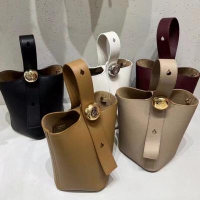 Női táska új modell + macskaköves + vödör vödör táska valódi bőr válltáska keresztpántos táska és nagy kapacitású kézitáska