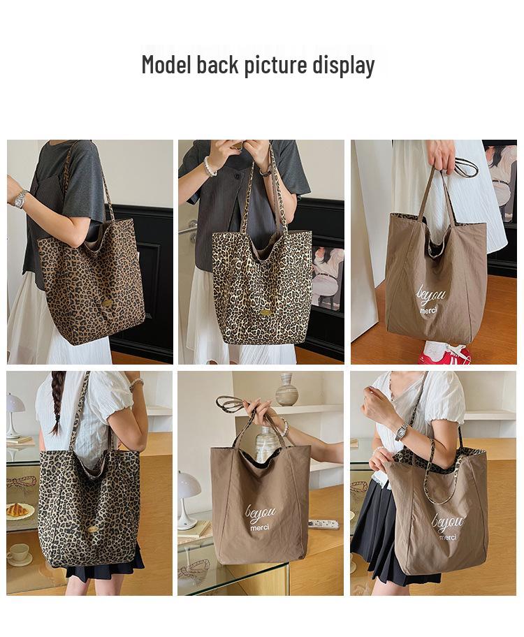 Borsa a Tote in Tela con Stampa Leopardo: Moda Donna 2026, Grande Capacità, Borsa a Spalla Casual per Autunno/Inverno.