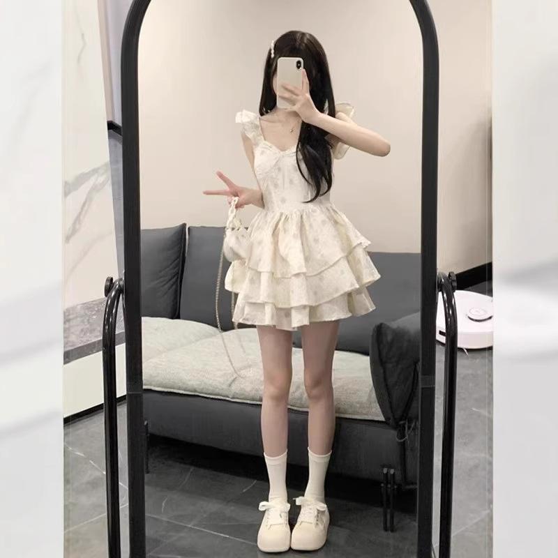 Spring and Summer French Beautiful Sweet Spice Girl Feifei Sleeve Suspender Dress Fairy Dress Waist Fluffy Dress Small Man
