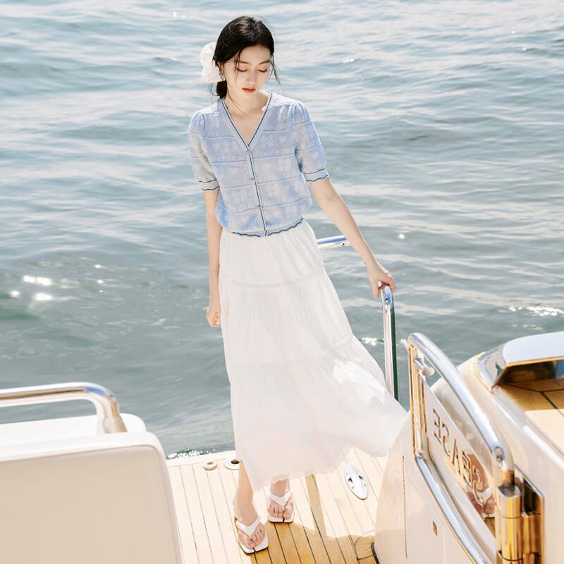 Xiangying Women's V-Neck Knit Short Sleeve Top