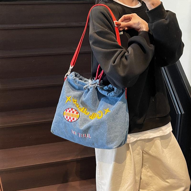 Borsa con Ricamo di Lettere, Borsa a Shopper Casual, Texture alla Moda, Borsa a Tracolla Stilosa