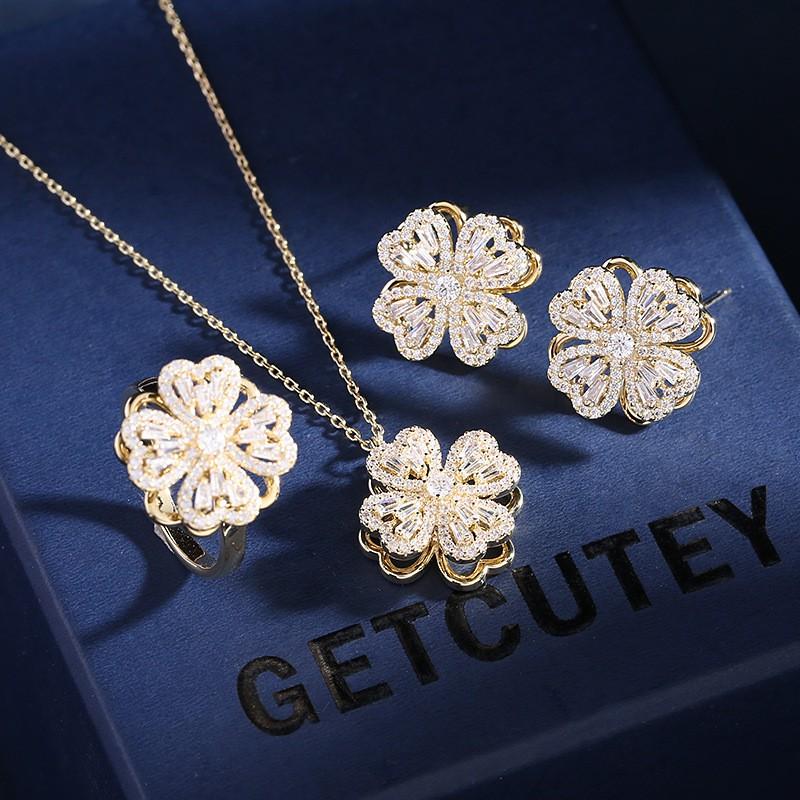 Elegant Minimalist Floral Jewelry Set Women Gold/ Tone Rotating Clover Pendant Necklace Earrings Ring Combo