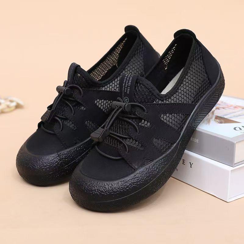 

Women Summer New Mesh Casual Sneakers Soft Sole Non Slip Round Toe Slip On Breathable Lightweight Flat Sole Casual Walking Shoes 35 чорний