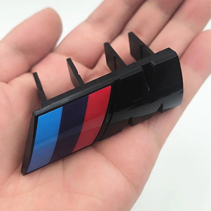 3D ABS Czarne Logo M Emblem Odznaka Przednia Grill Samochodowy BMW X1 X2 X3 X4 X5 X6 F10 F30 F48 F39 E83 E84 E46 E60 G01 G07 G60 G11 G86