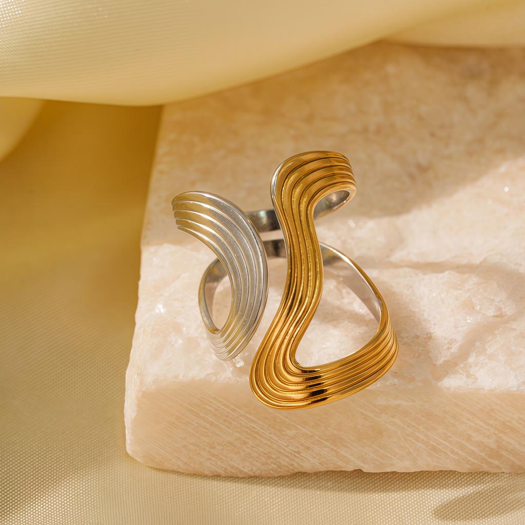 Stainless Steel Gold Silver Color Gradient Design Rings for Women Luxury Fashion  Adjustable Joint Rings Versatile Jewelry Gift