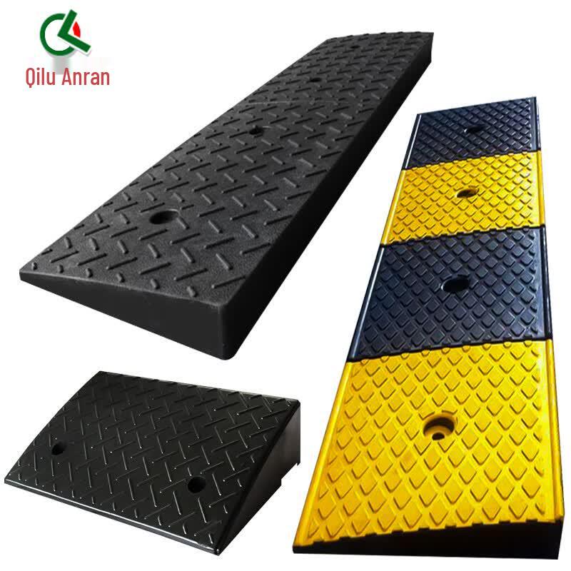 Резиновый бордюрный пандус 30mm Height чёрный