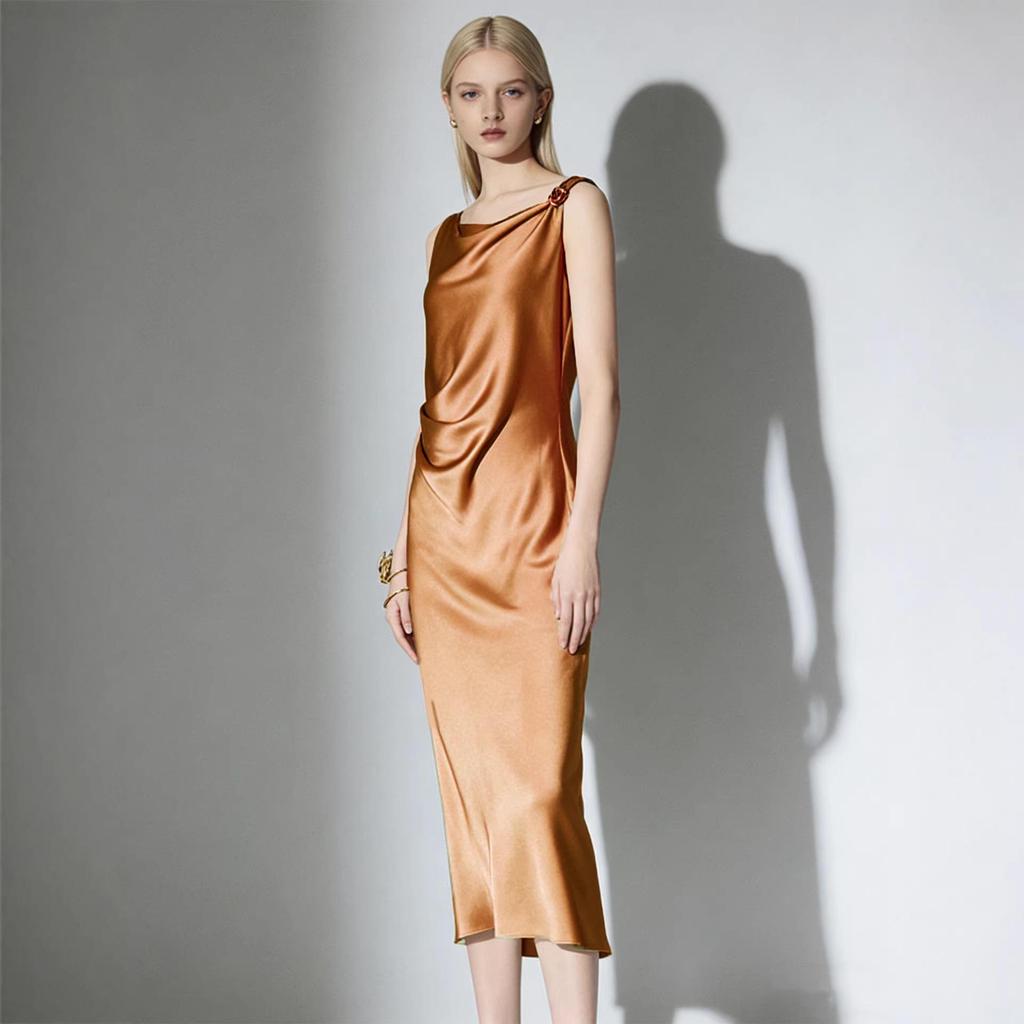 Elegant European Irregular Design Beach Resort Wedding & Evening Gown