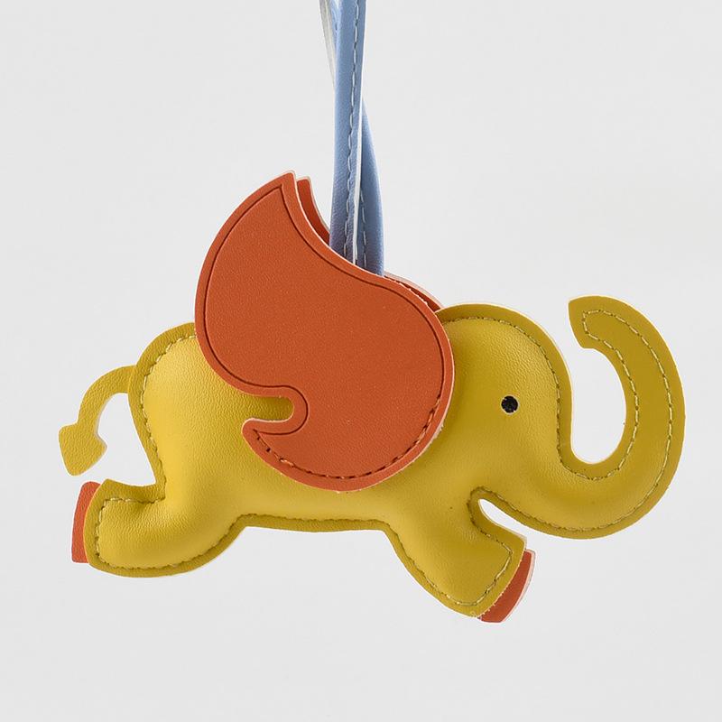 Handcrafted Leather Elephant Keychain: Cute Gift Bag Charm & Pendant