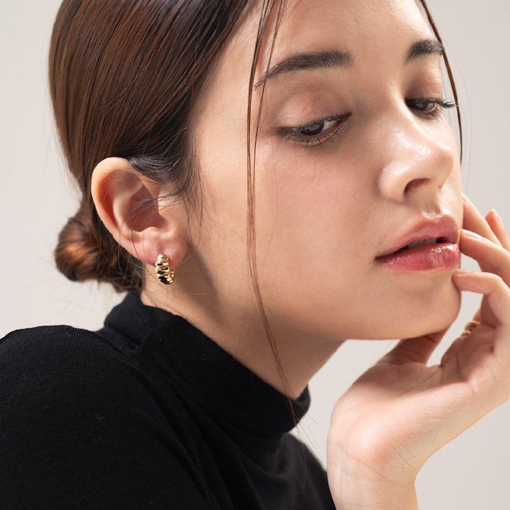 J-Nui Dune Curve Earrings Silver
