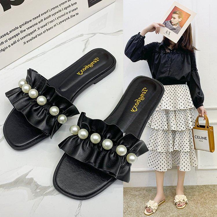 Fashion Women Slides Faux Pearl Decor Ruffle Trim Sandals Open Toe Wear-resistant Flat Slippers Summer Sandy Beach Sandals Women Shoes