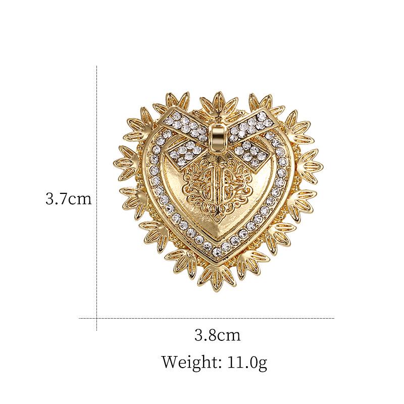 Baroque Pearl Leaf Insignia Brooch - Retro European & American Gold Pin Accessory