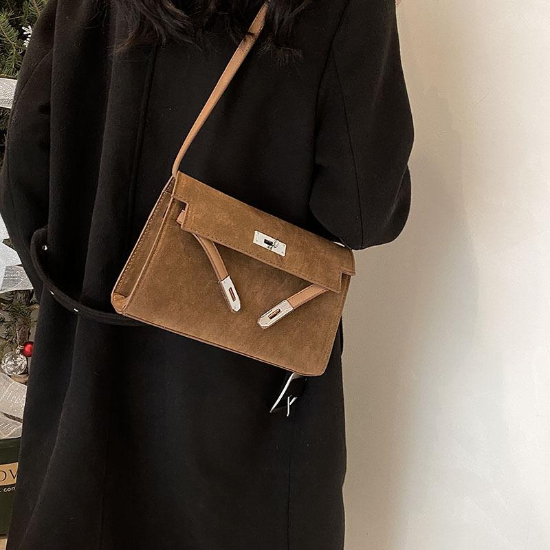 2025 new large-capacity one-shoulder underarm bag female senmeng matte versatile temperament messenger retro women's bag