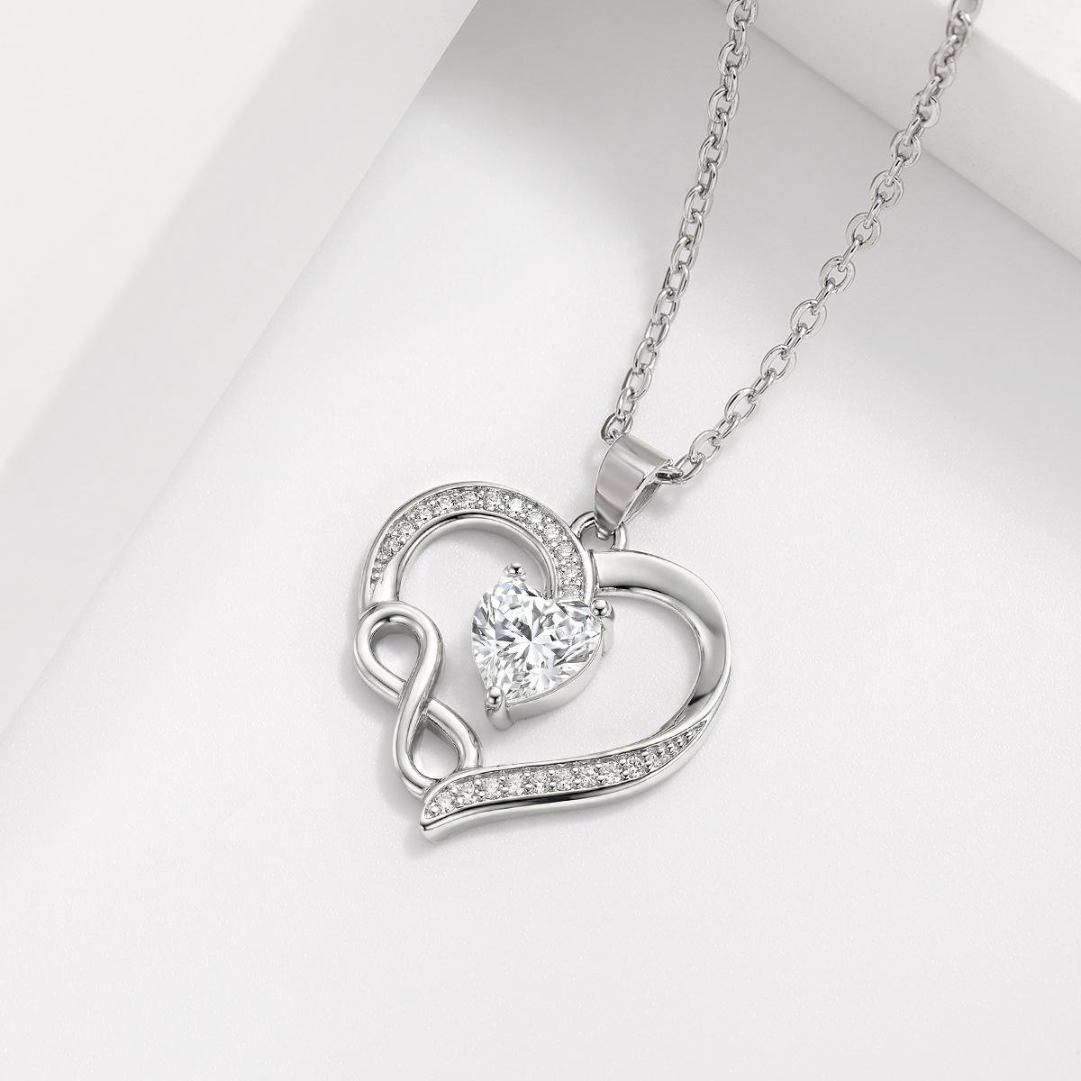 New European & American Versatile Women s Infinity Heart Necklace – Hot Selling Clavicle Chain