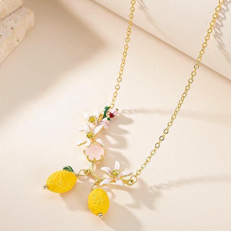 Korean version of sweet and delicate small fresh enamel lemon flower collarbone chain women's light luxury temperament high-end necklace jewelry