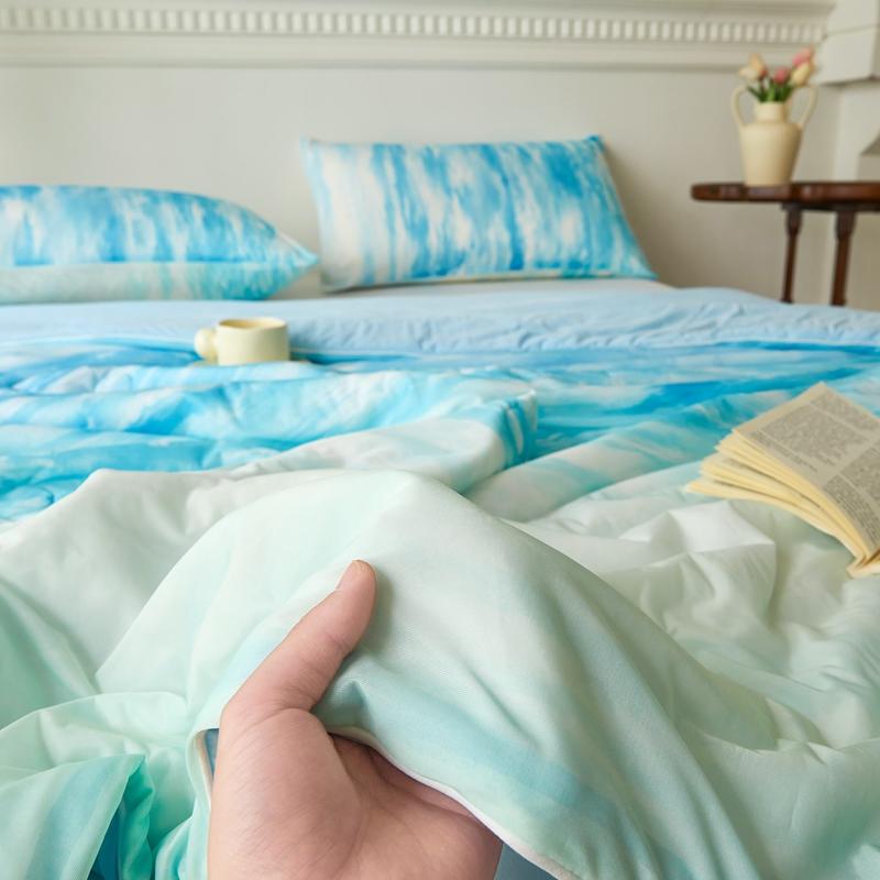 Blue Quilt for Summer Cooling Patchwork Bedspread for Beds Single/Queen Summer Blankets /Duvet Without Pillowcase