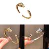 Bracciale a Manetta Animalier Leopardo in Oro 18k con Accenti di Zirconia per Donne Eleganti
