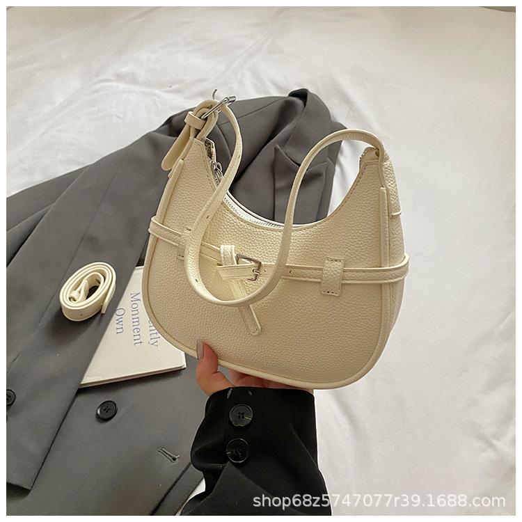 

Новая французская сумка подмышку 2025 года, нишевая сумка-полумесяц с тиснением личи высокого класса, простая и универсальная сумка-мессенджер через плечо белый