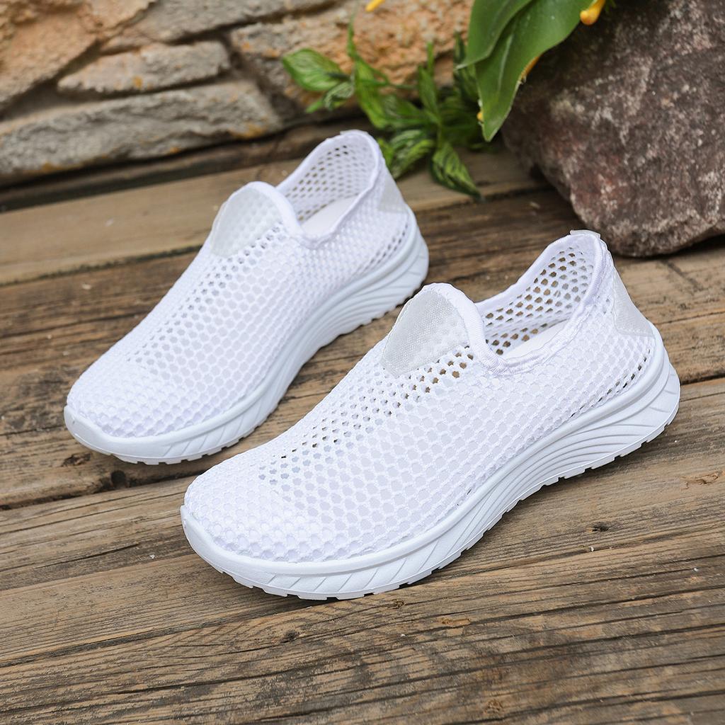Summer Breathable Mesh Shoes for Sports and Leisure, Thin Hollow Out Fabric Shoes, One Foot Lazy Shoes