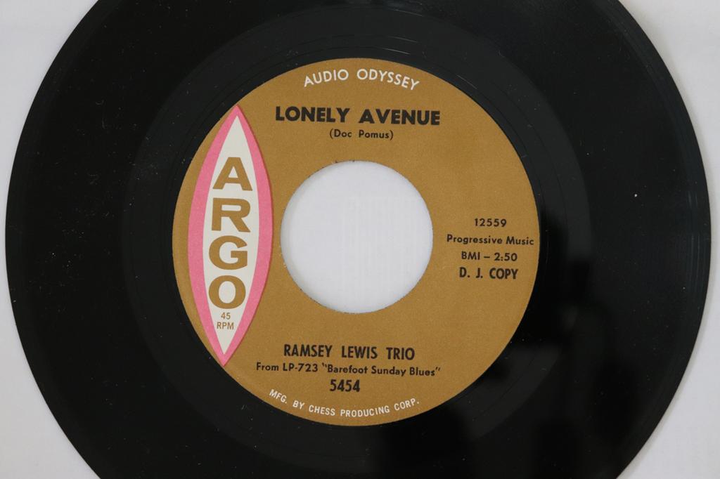 7inch Record RAMSEY LEWIS TRIO - Lonely Avenue / Come On Baby 5454 Argo 1963 US Jazz Used