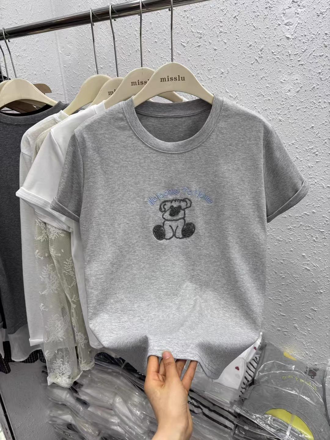 

Весна 2025 Европейско-корейская мода Мультяшная вышивка Футболка с круглым вырезом XXL