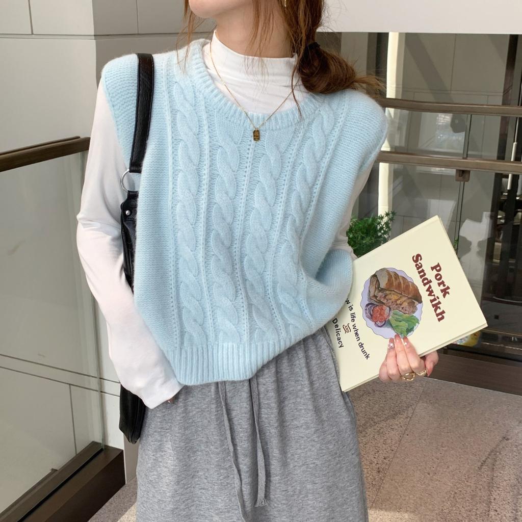 Women's Coffee Colored Knitted Vest for Outer Wear Autumn and Winter Wool Vest Brown Gilet Top
