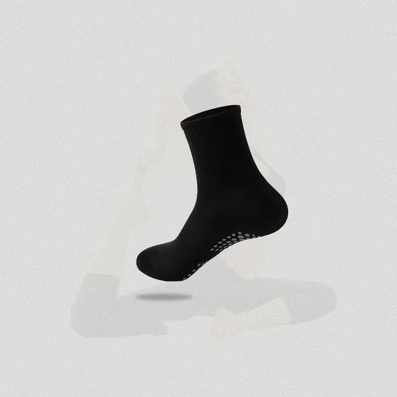Einfarbige Yogasocken aus Baumwolle bis zur Mitte der Wade, rutschfeste Sportsocken mit Silikonunterseite, für Damen, für Indoor-Fitness, Trampolin, Tanz, Pilates