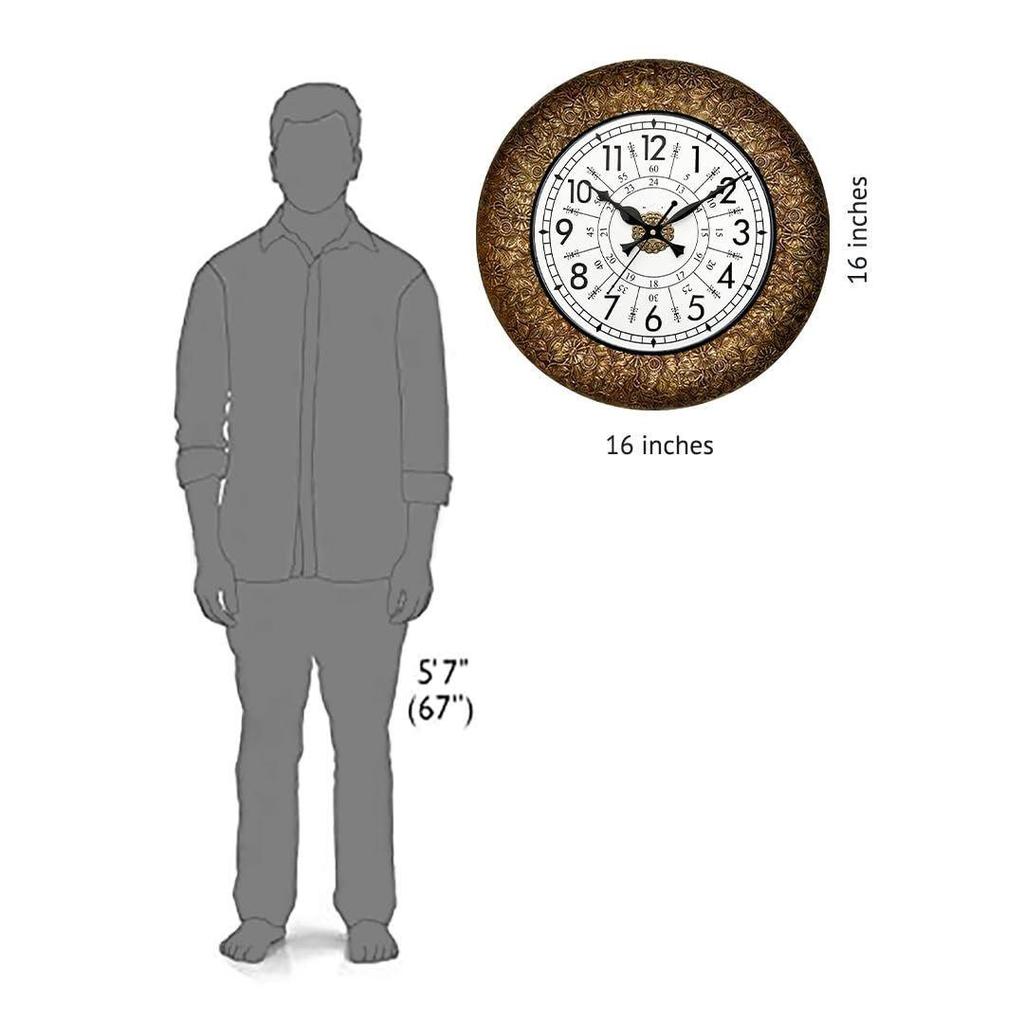 Ethnische handgefertigte dekorative Wanduhr mit klassischem Metall | Goldene antike Holzwanduhr für Wohnzimmer | 24 Stunden | 16 Zoll