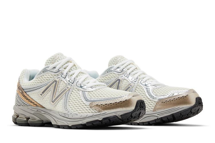 New Balance 860v2 Sea Salt Gold Metallic