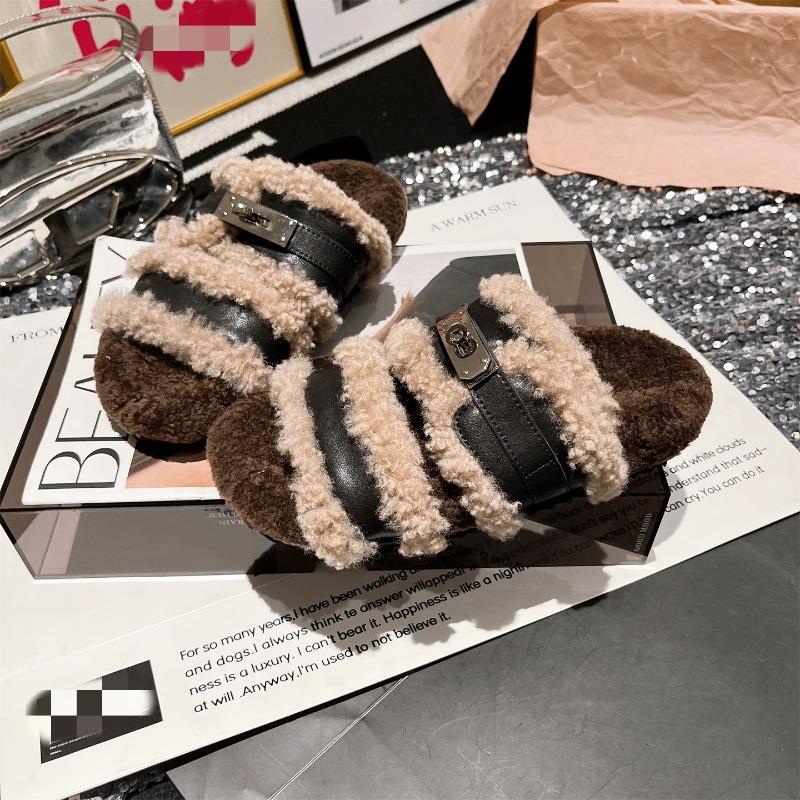Autumn and winter metal buckle open-toed fluffy slippers women's new comfortable and lightweight plush warm slippers