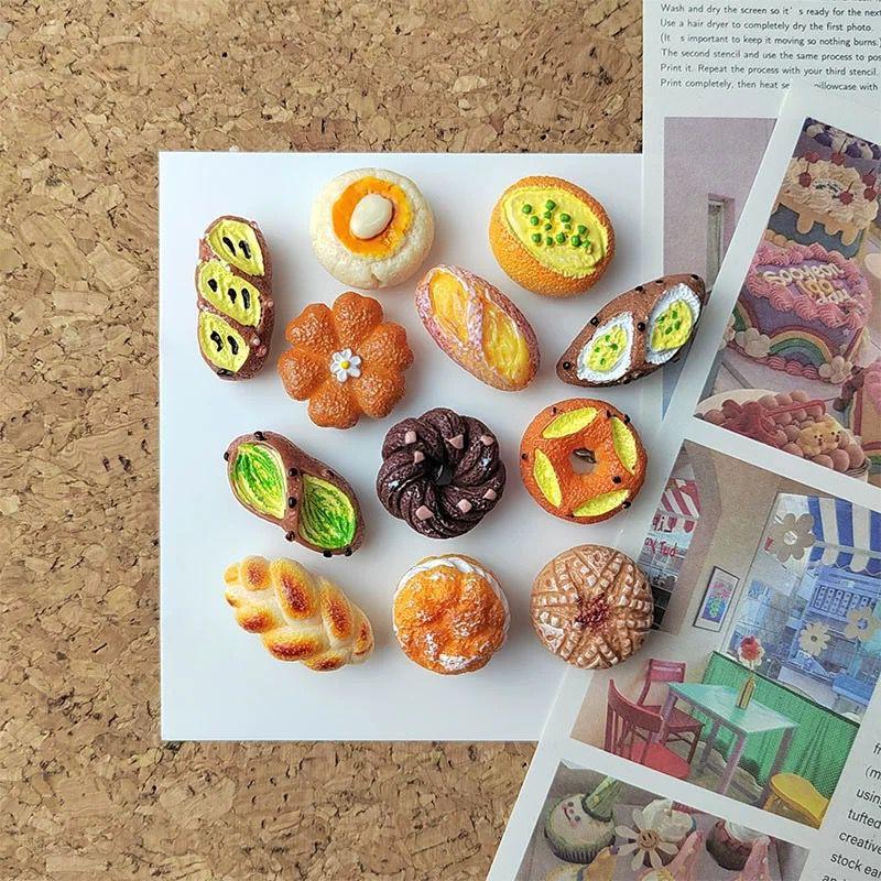 12pcs/box 3D Bakery Theme Thumb Tacks Realistic Cartoon Pretzel Design Push Pins Durable Photo Display Pins for Bulletin Board