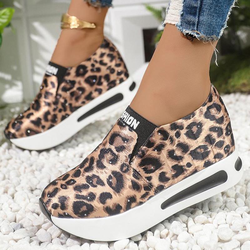 Fashion Autumn Winter Leopard Platform Sneakers Women Letter Print Slip On Sports Shoes for Woman Non Slip Wear Resistant Shoes Female