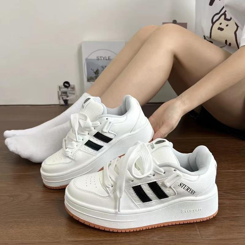 Buty na platformie buty chlebowe dopamina jesień nowe para ins casual wszechstronne oddychające buty studenckie damskie