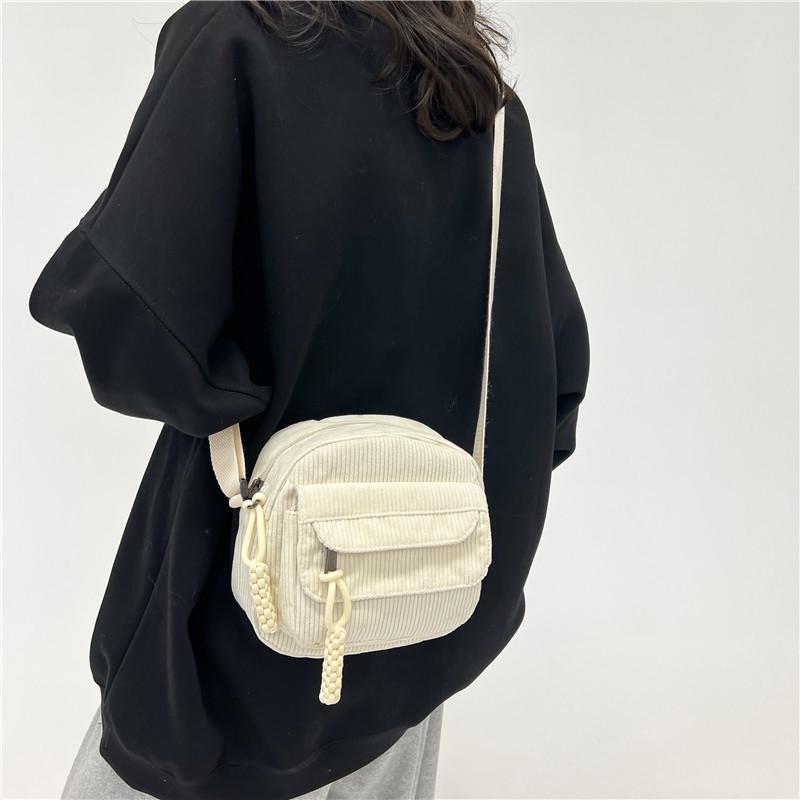 Torba na ramię i crossbody z sztruksu na wiosnę 2024 dla dziewcząt - Styl kampusowy, Jednolity kolor, Mała, Modna