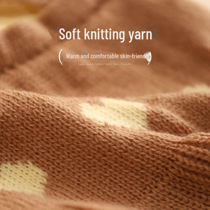 Warm Winter Sweater for Cats and Kittens – Cozy and Cute Apparel for Ragdoll and Small Dogs